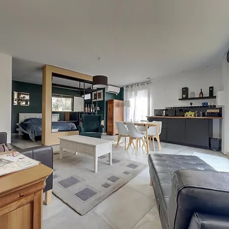 Apartment La Vigneraie